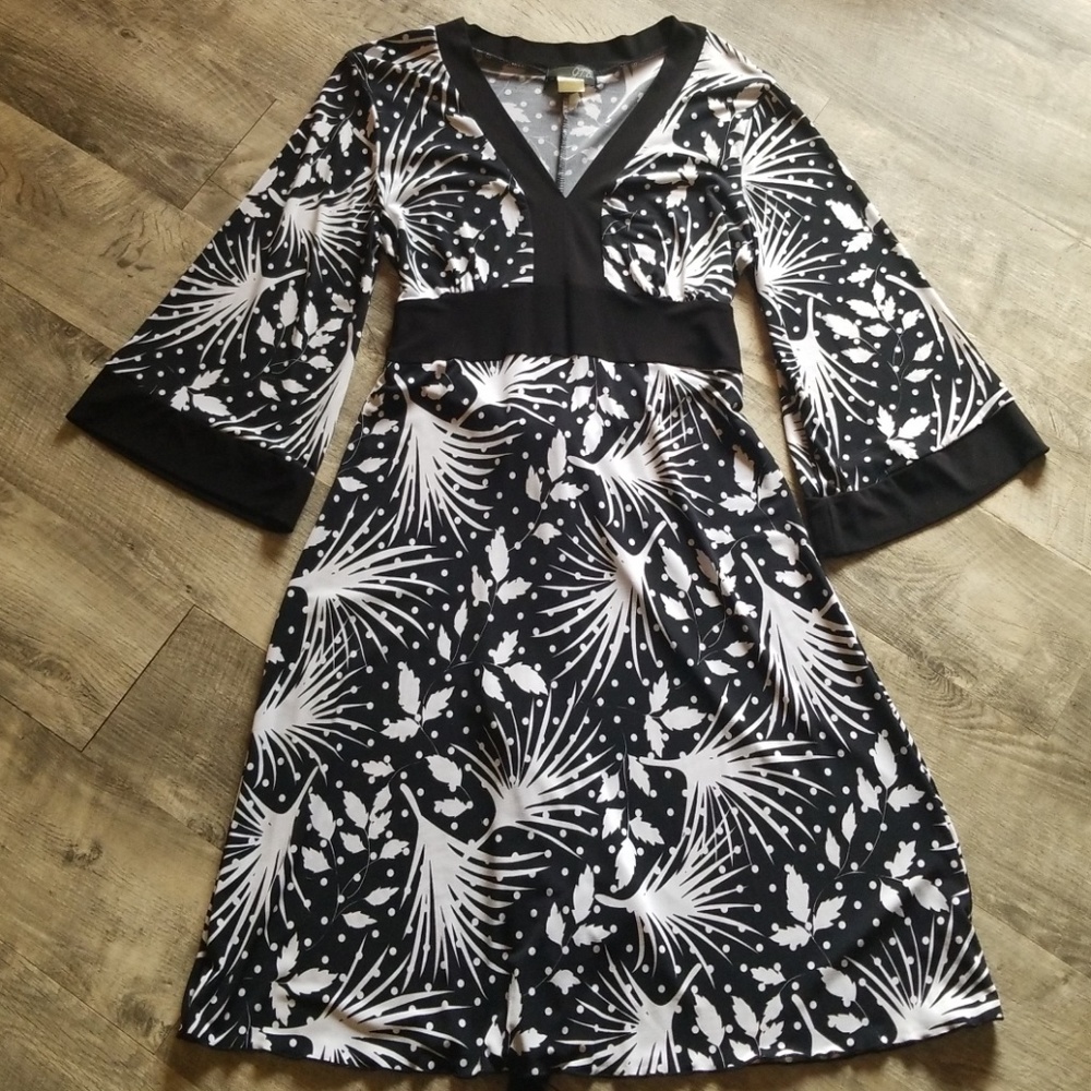 B&W printed dress size S
